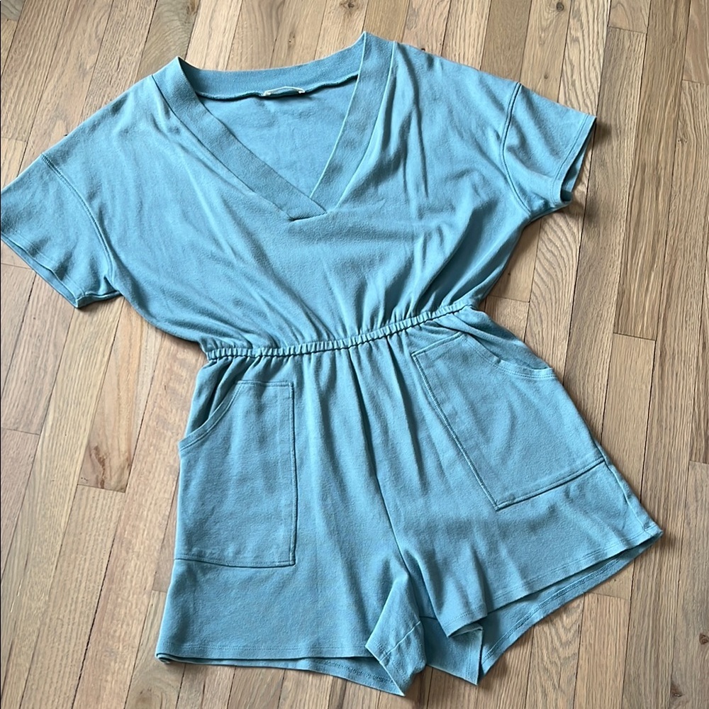 Blue V-Neck Short Sleeve Romper